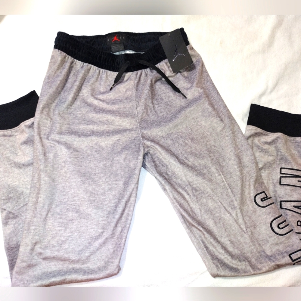Jordan Kid's size XXL fleece joggers